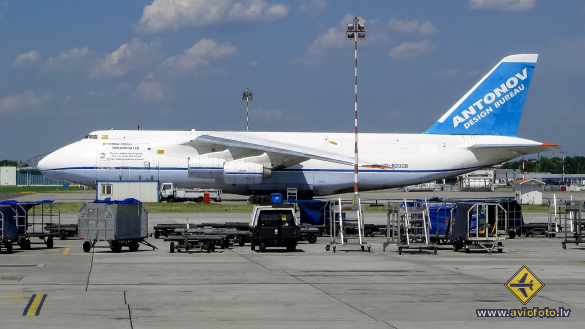 Antonov An-124-100M Ruslan